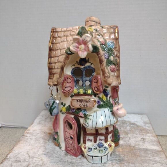 👍 Fairy Cottage Korner Cafe Candle Holder. C4 - Picture 2 of 6